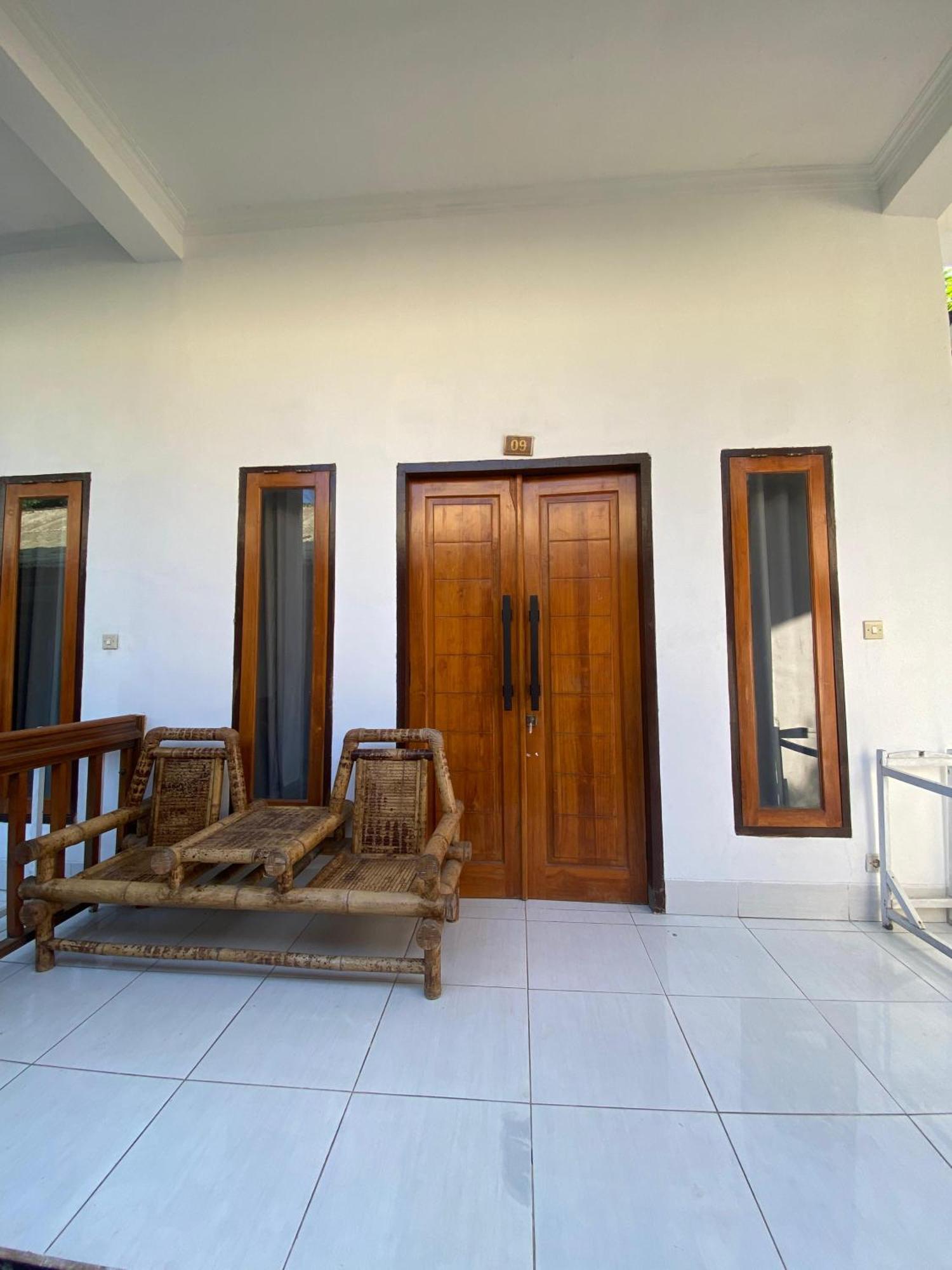 Hotel Bale Sunrise Gili Trawangan Esterno foto